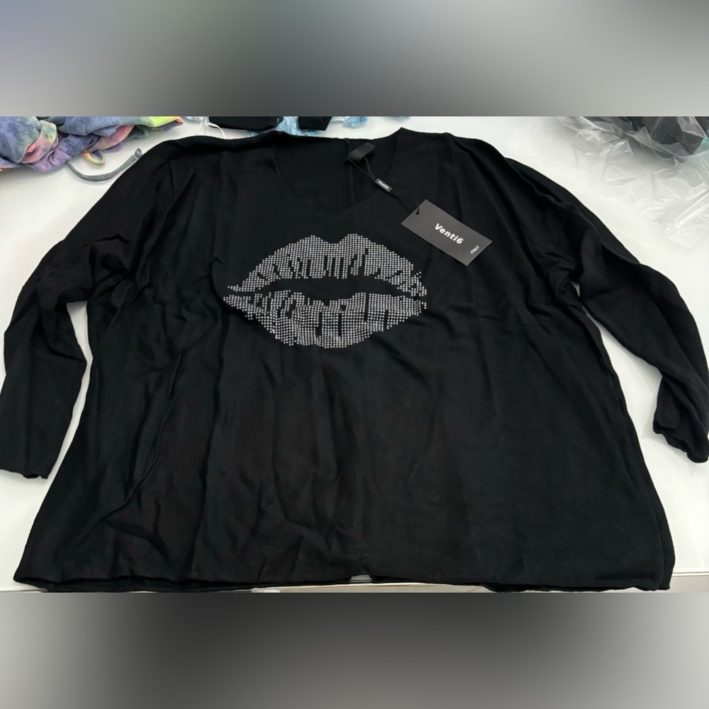 Venti 6 black studded light weight knit top. New with tags. 3/4 sleeve